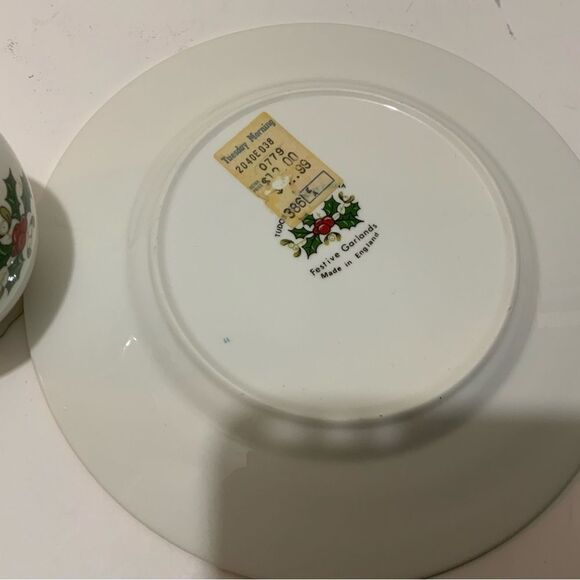 TUDOR ROSE CHINA FESTIVE GARLANDS BUD VASE & SALAD PLATE 8 1/8 ENGLAND G12 - Picture 8 of 11